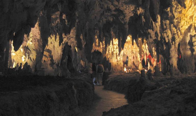 LE GROTTE DI PETROSA